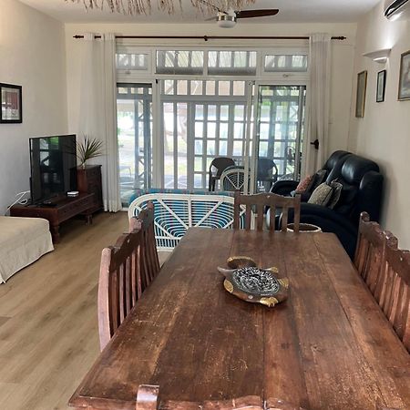 Fully Furnished Luxury Villa 3 Right On A Blue Ocean Belle Mare Eksteriør bilde